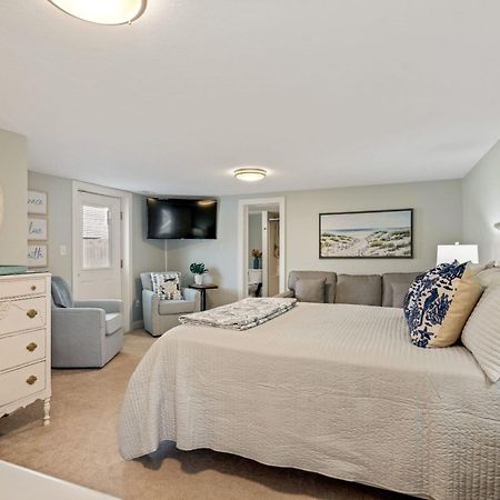 Sojourn Family Home With Country Club Access 5 Bedrooms Sleeps 12 キルデビルヒルズ エクステリア 写真